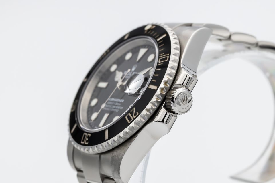 Rolex Submariner 116610 LN Image 2